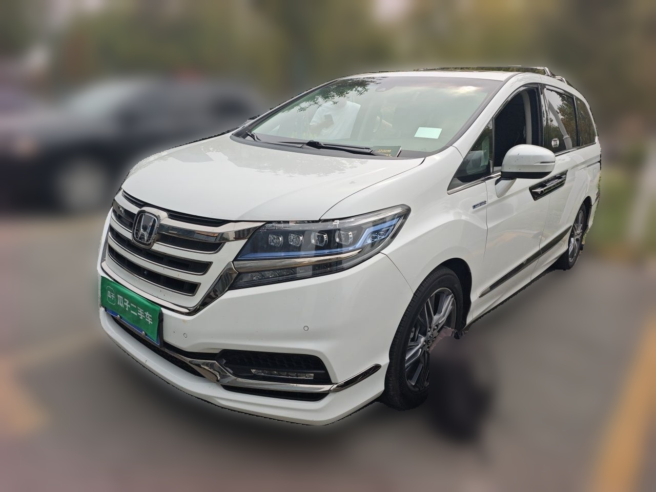 Elysion 2019 2.0L Hybrid Comfort