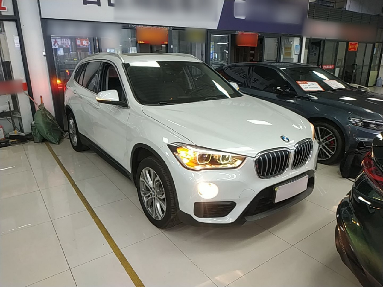 X1 2019 sDrive20Li Leading photo 3