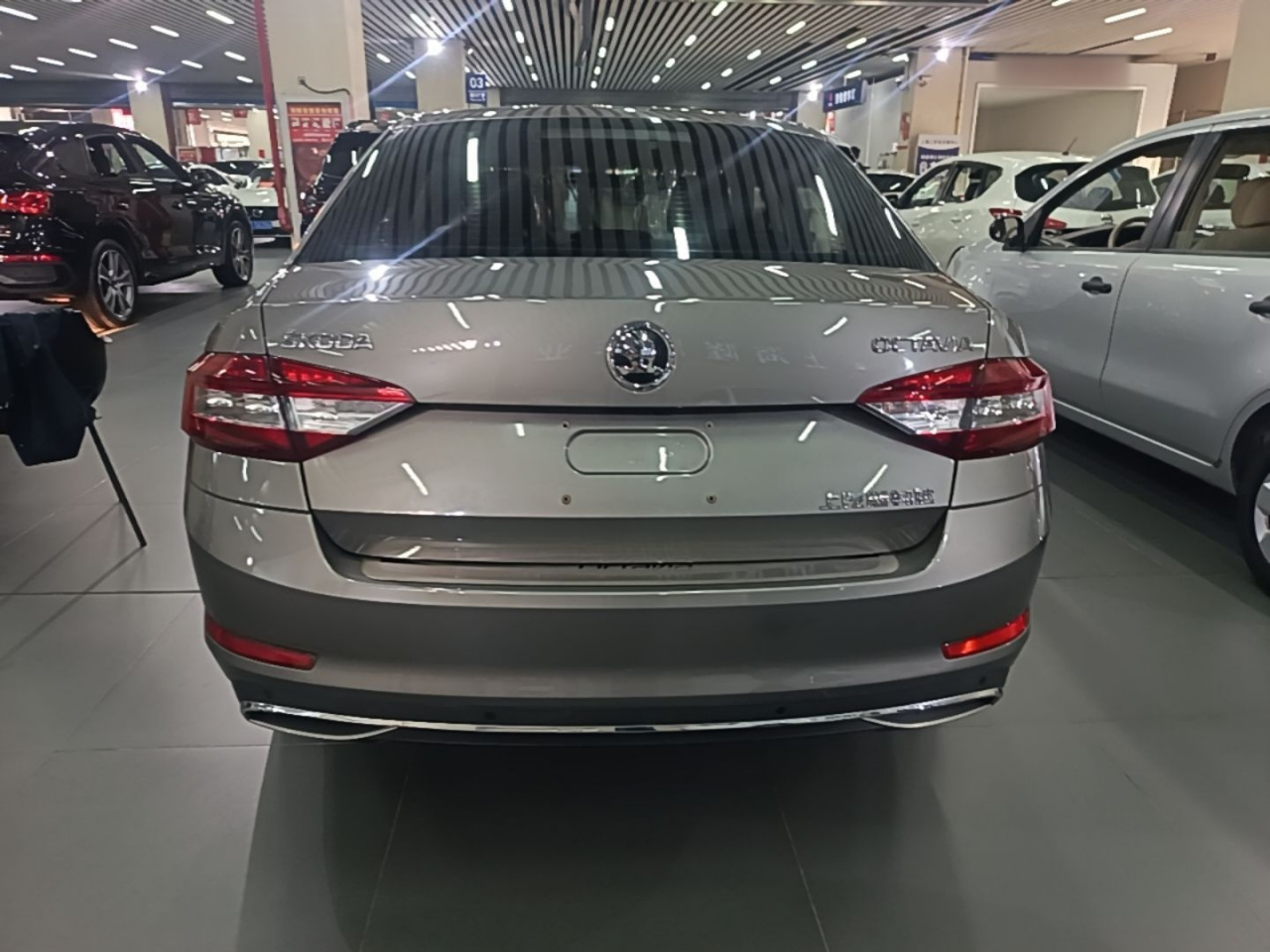 Octavia 2019 1.5L AT Luxury photo 3