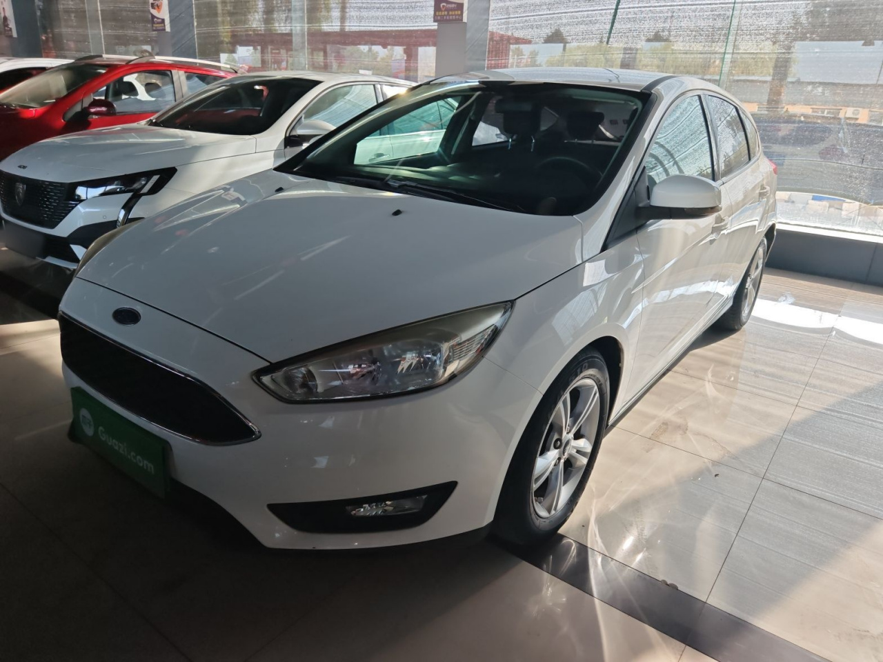 Focus 2015 Hatchback 1.6L AT Comfort