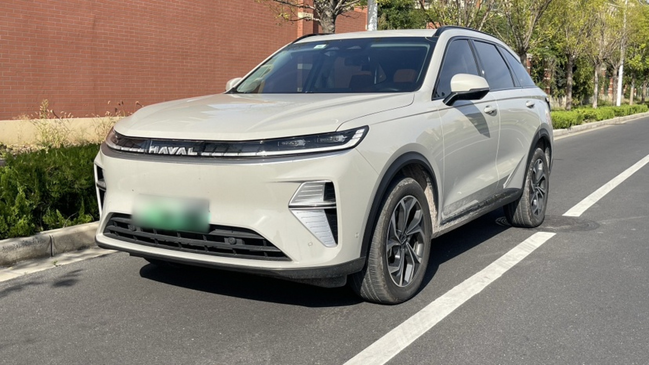 MAX 2025 Hi4 165 Ultra ADAS