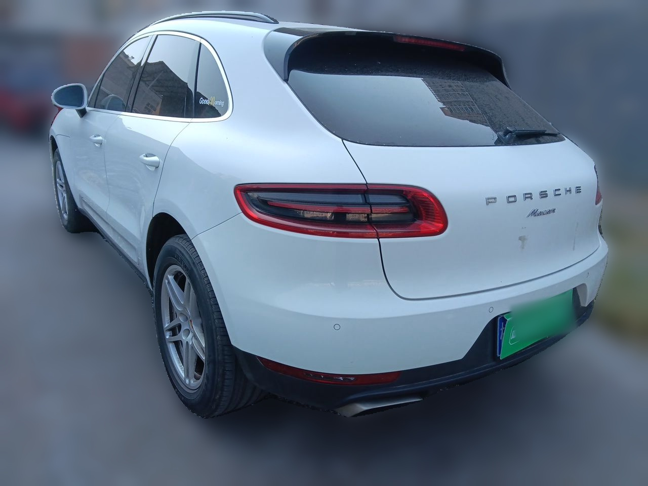2017 Macan 2.0T photo 4