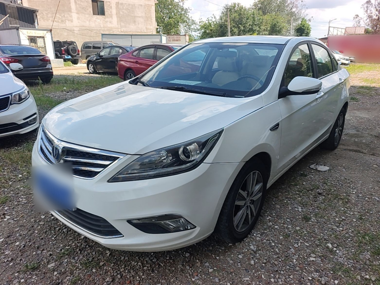 Eado 2016 1.6L MT
