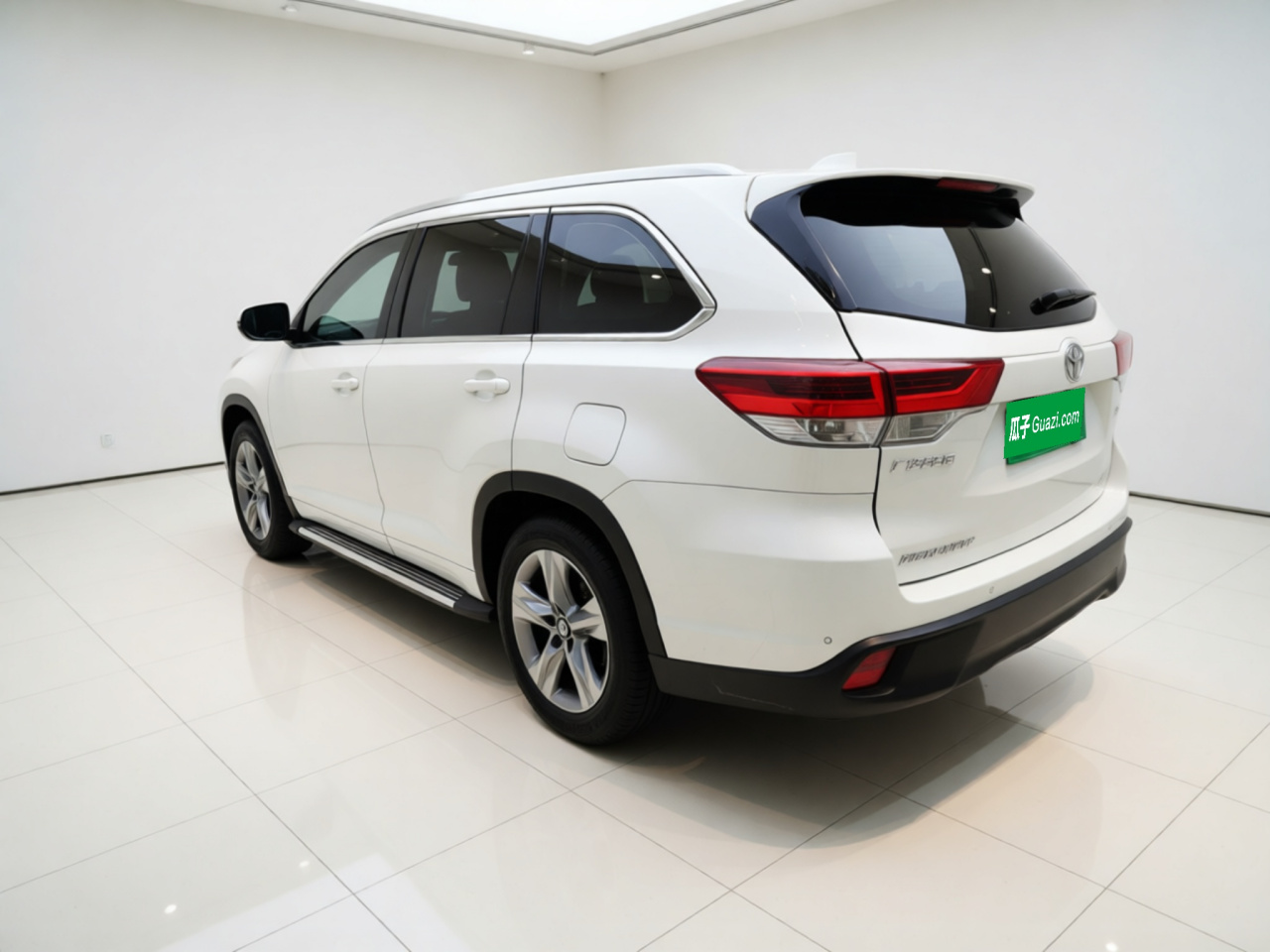 Highlander 2018 2.0T AWD Luxury 7-Seater China VI photo 4