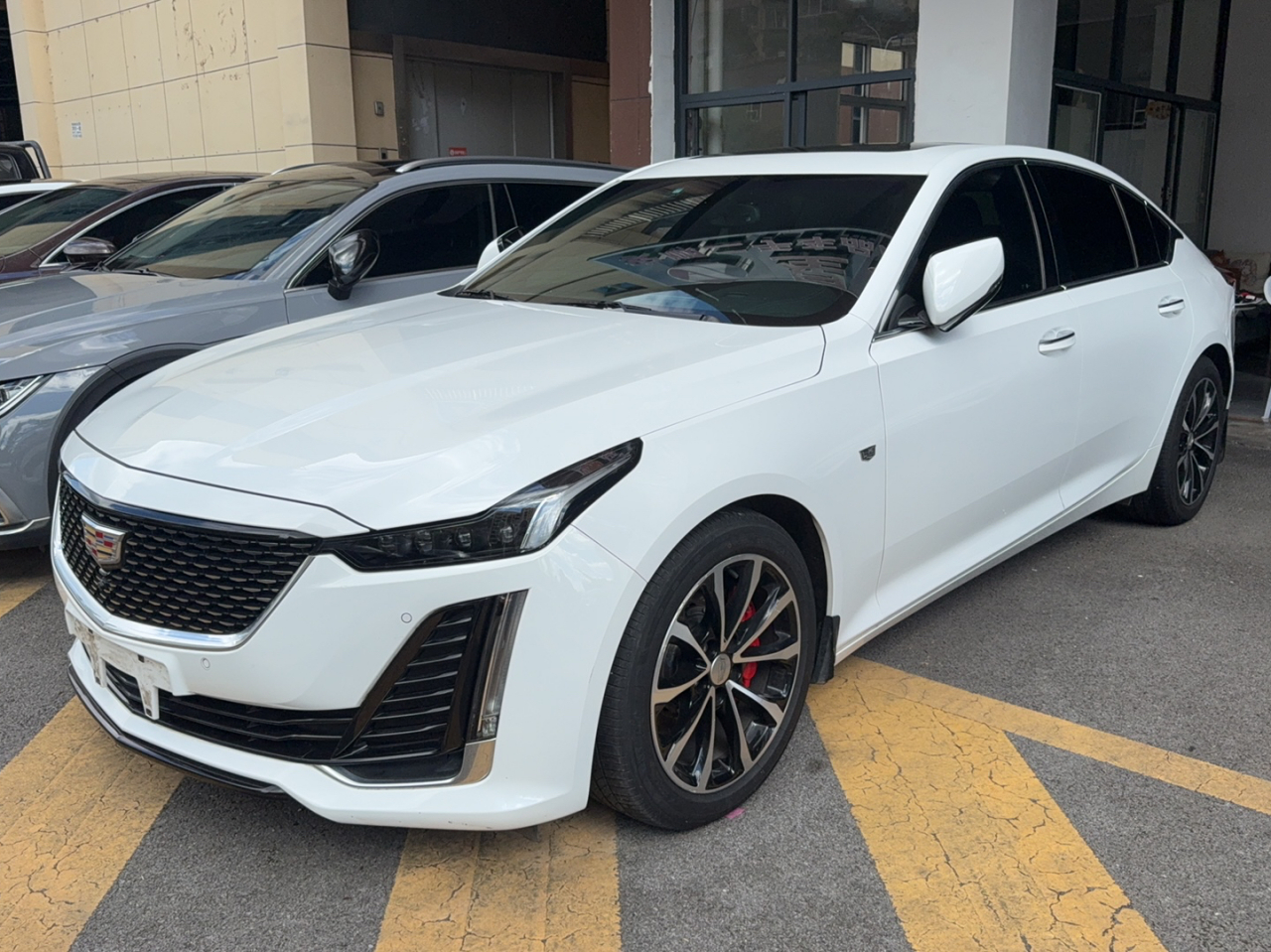 CT5 2021 28T Luxury