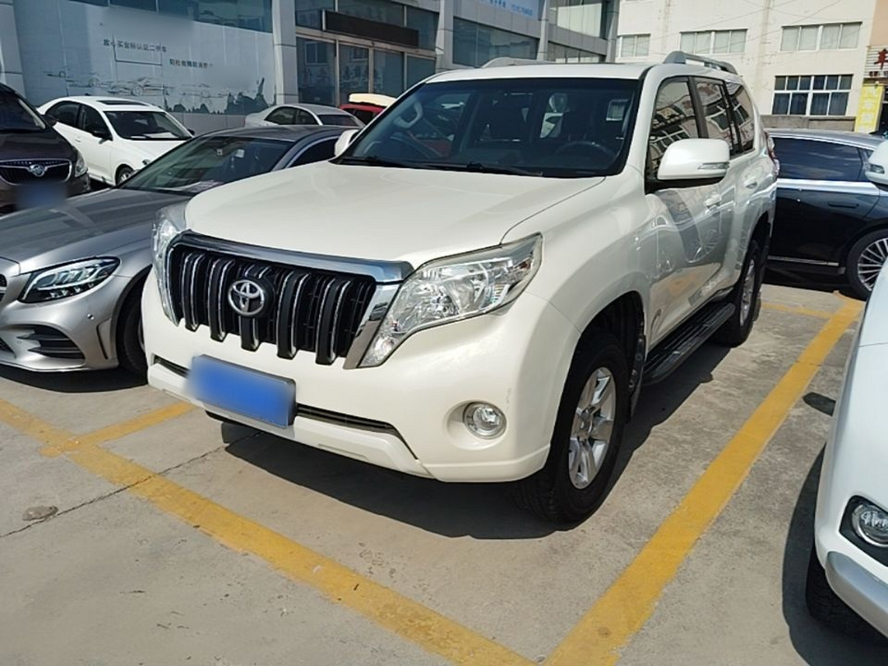 Prado 2016 2.7L AT Standard