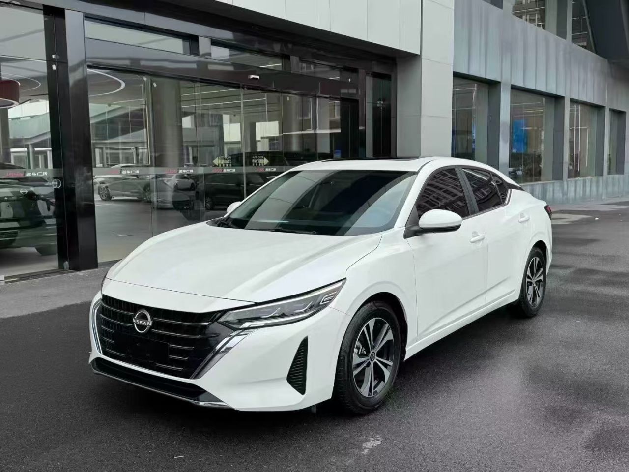Sylphy 2023 1.6L CVT Enjoy
