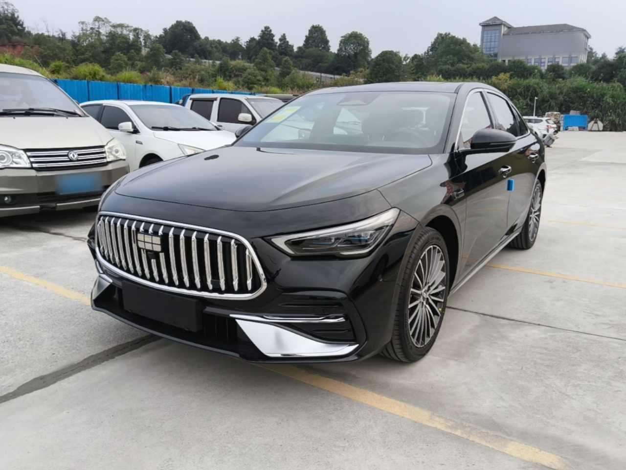 Galaxy Starlight 7 2026 220km AWD Explorer +