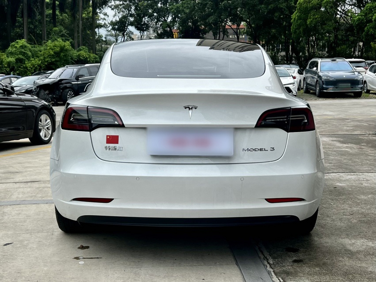 Model 3 2022 RWD photo 2