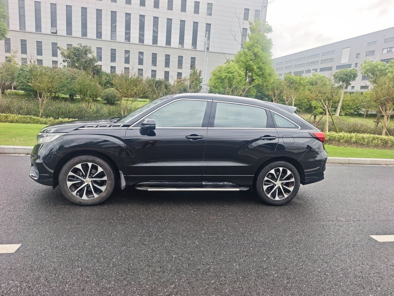 Avancier 2017 240TURBO RWD Elite photo 4