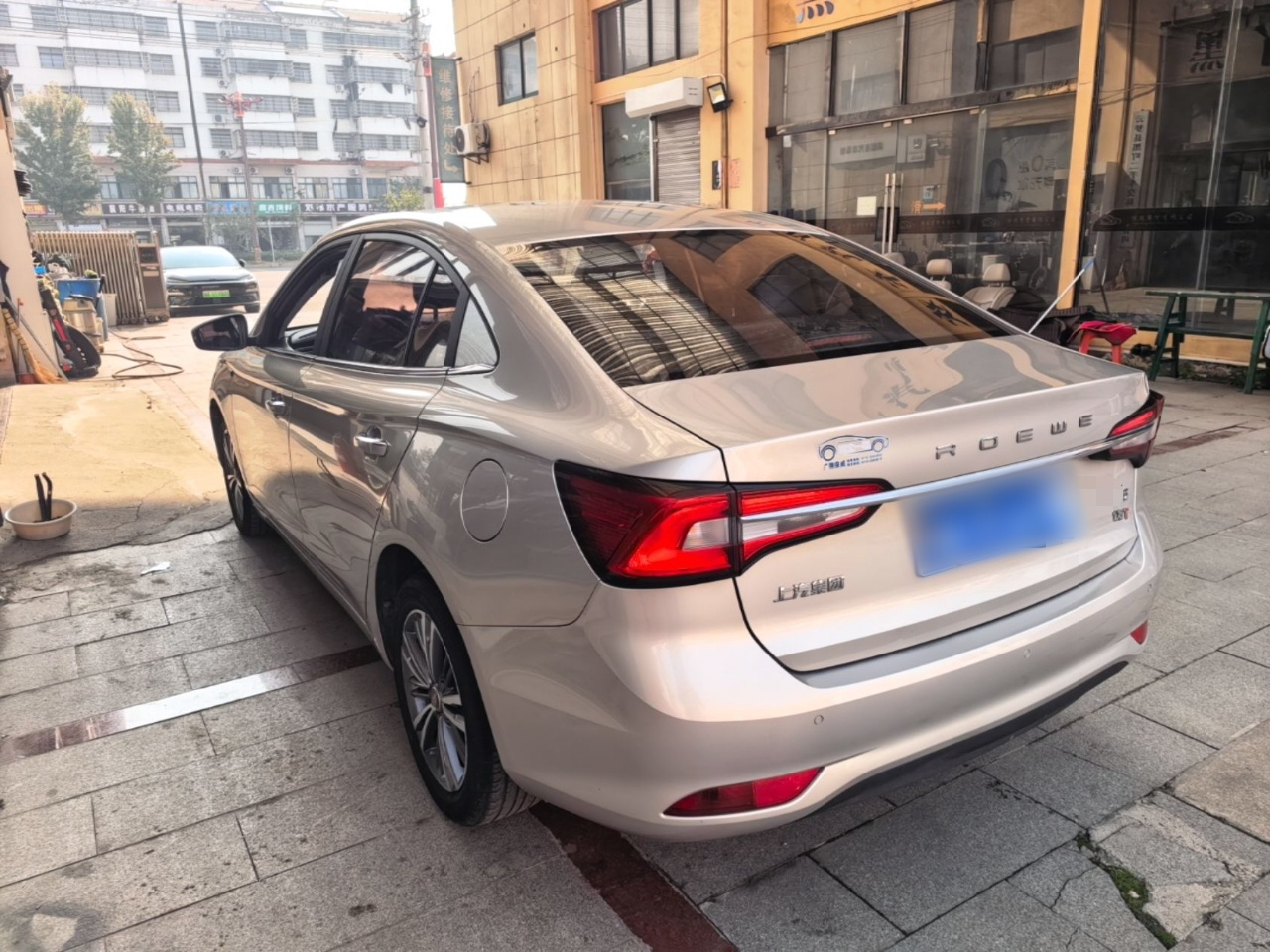 i5 2019 1.5L MT 4G photo 4