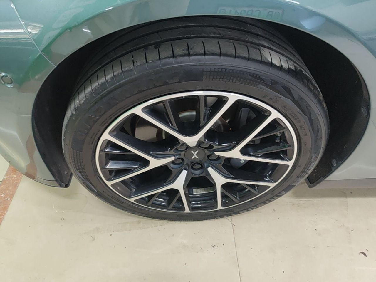 P7 2023 P7i 702 Pro photo 2