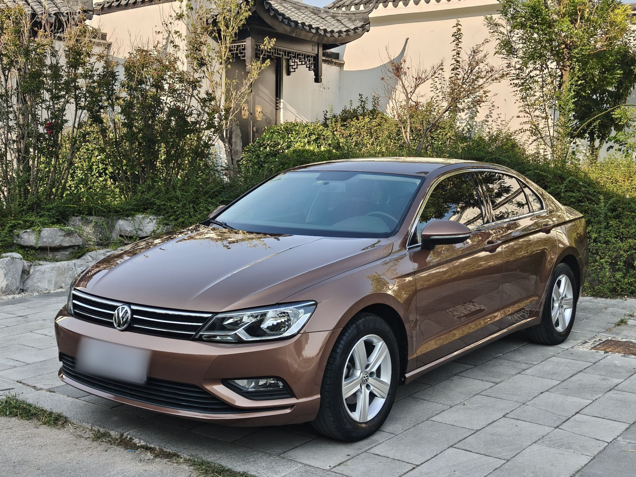 Lamando 2015 230TSI DSG