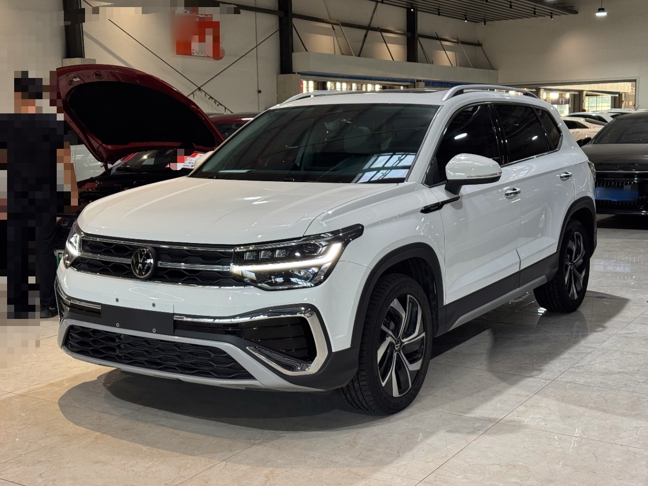Tharu 2023 300TSI RWD