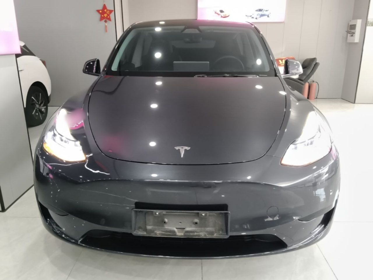 Model Y 2024 RWD photo 2