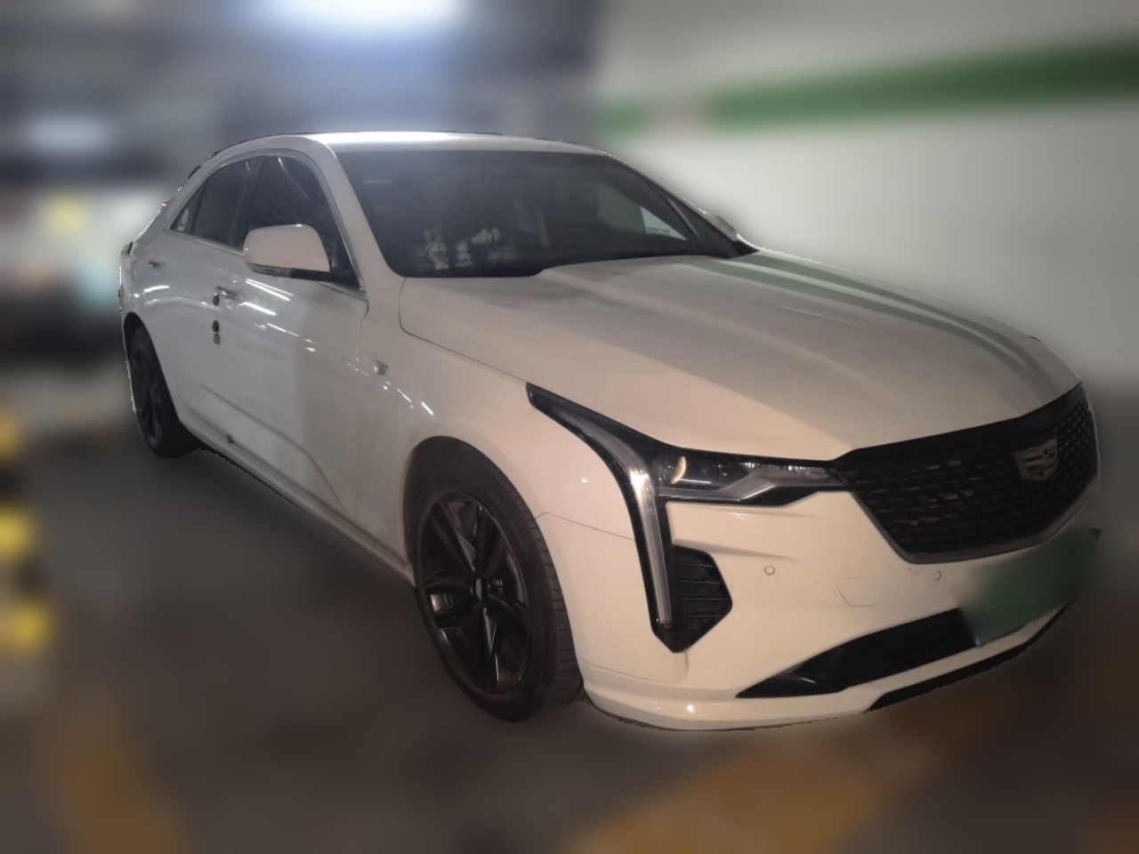 CT4 2021 28T Luxury photo 3
