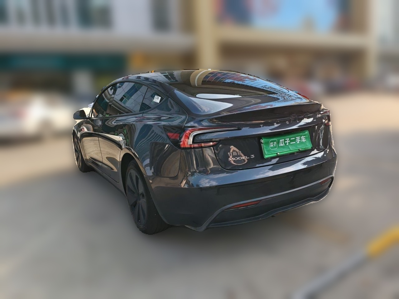 Model 3 2023 RWD photo 4