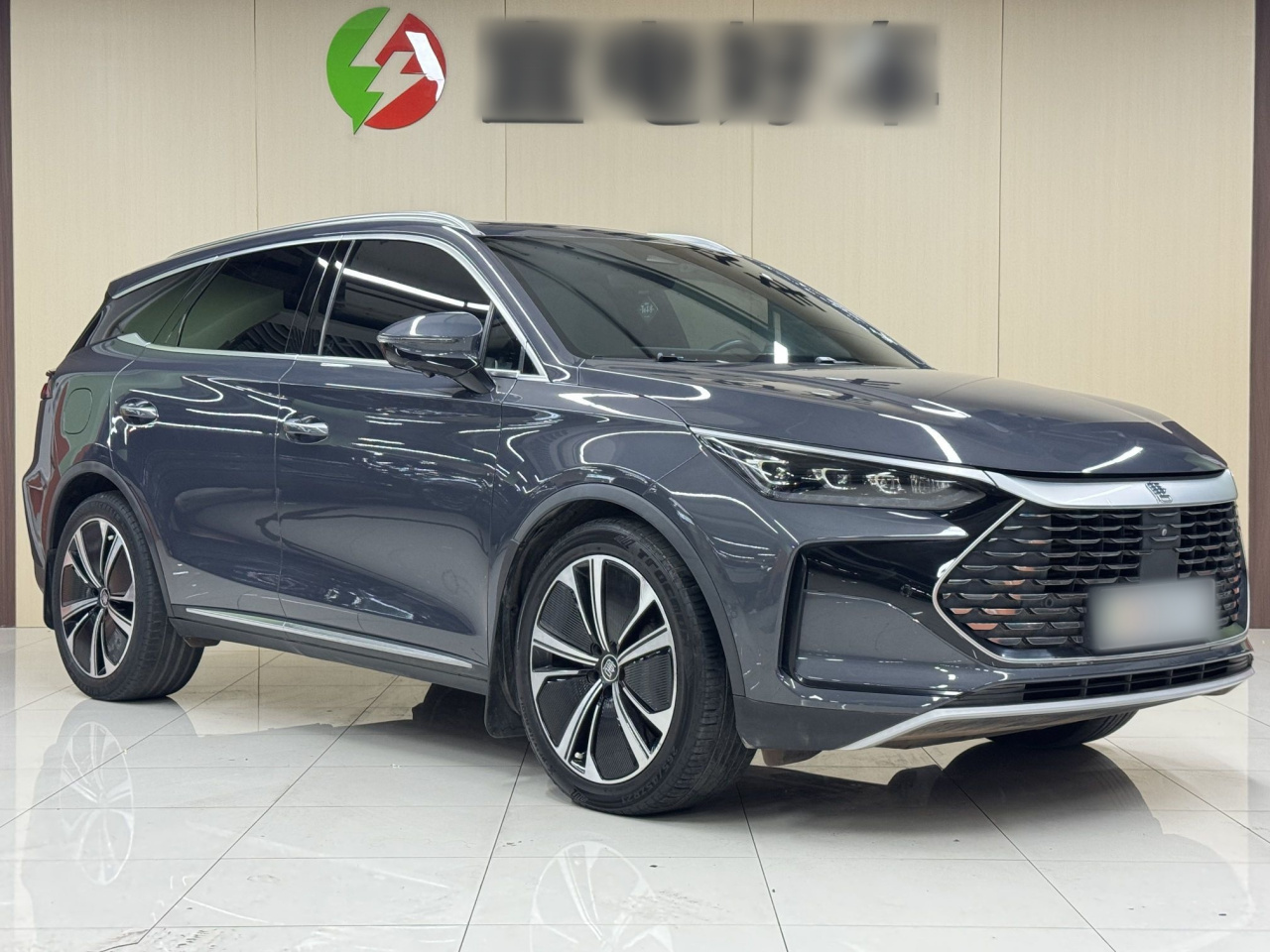 Tang EV 2022 DM-p 215KM AWD Flagship photo 3