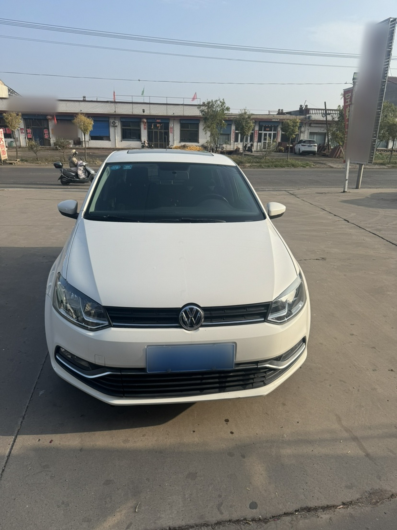 Polo 2016 1.6L AT Comfort photo 3