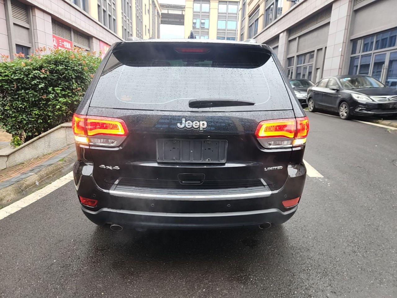 Grand Cherokee Imported 2017 3.0L Elite photo 5