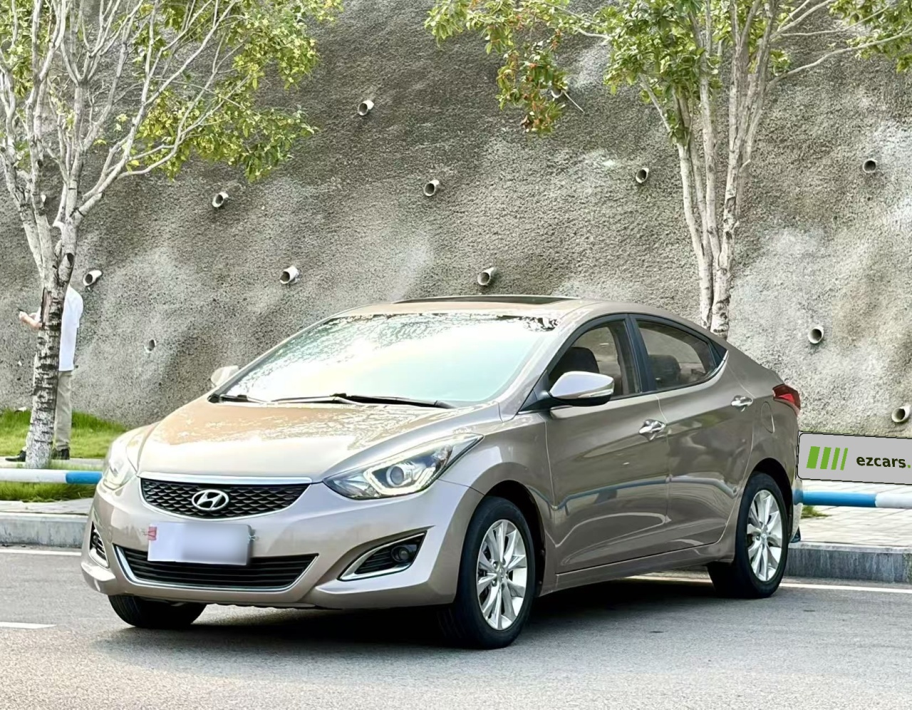 Elantra 2016 1.6L AT Premium