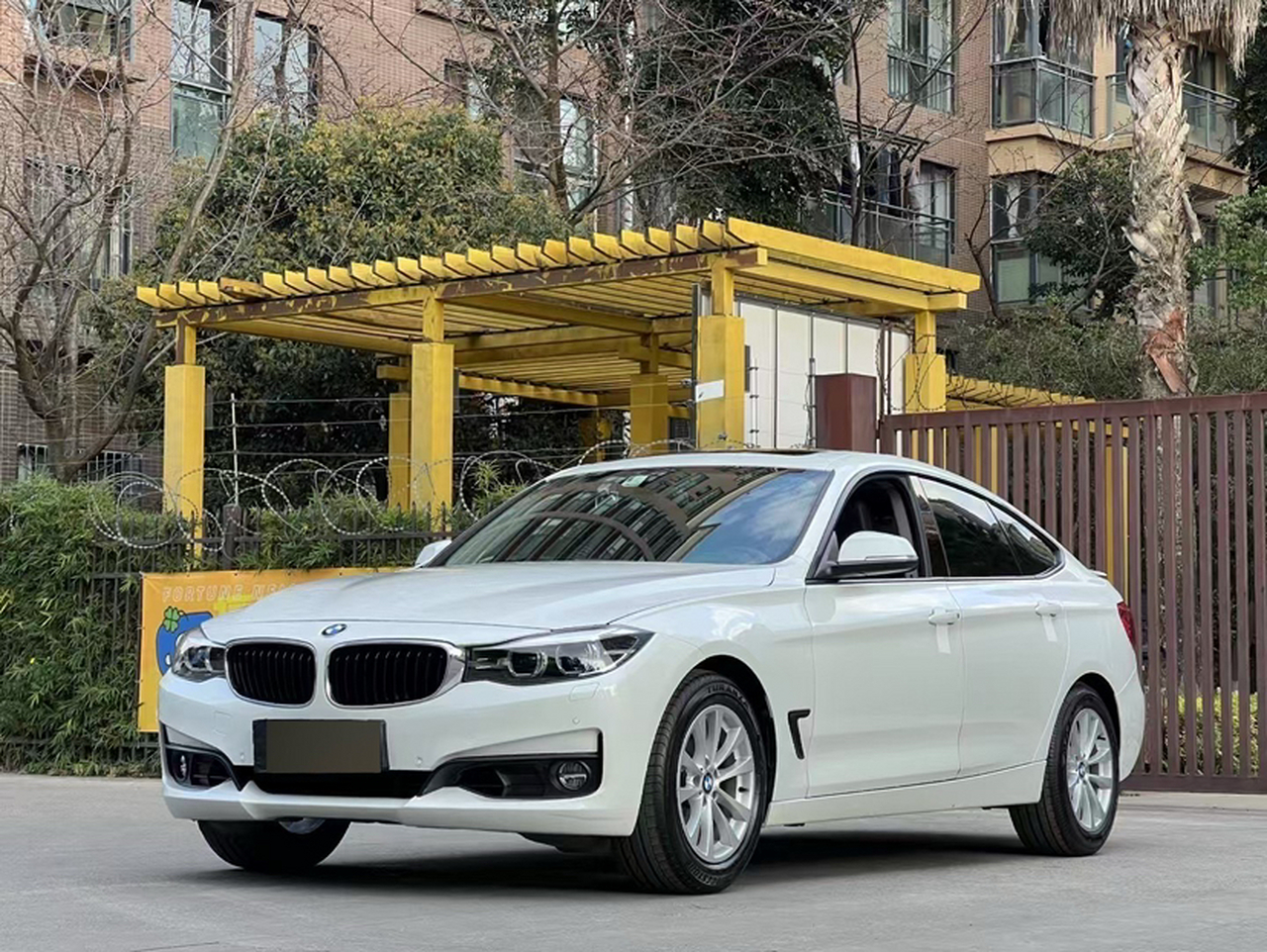 3 SeriesGT 2018 320i Fashion