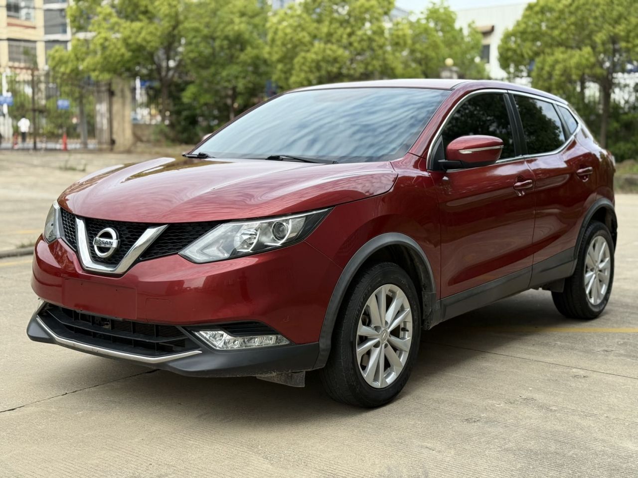 Qashqai 2017 2.0L CVT Elite China V photo 2