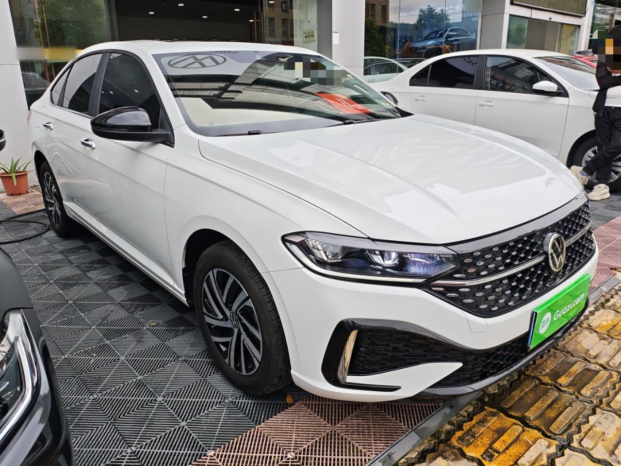 Lavida 2024 300TSI DSG photo 3