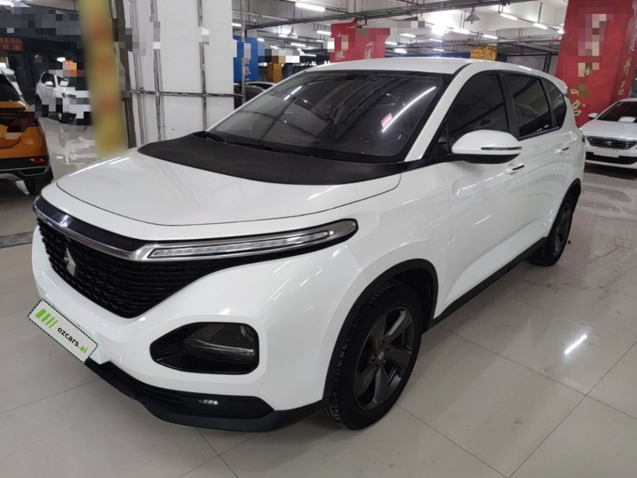 RM-5 2019 1.5T CVT 24 Elite 6-Seater