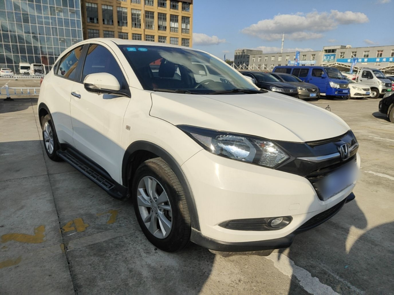 Vezel 2017 1.5L CVT RWD Comfort photo 3