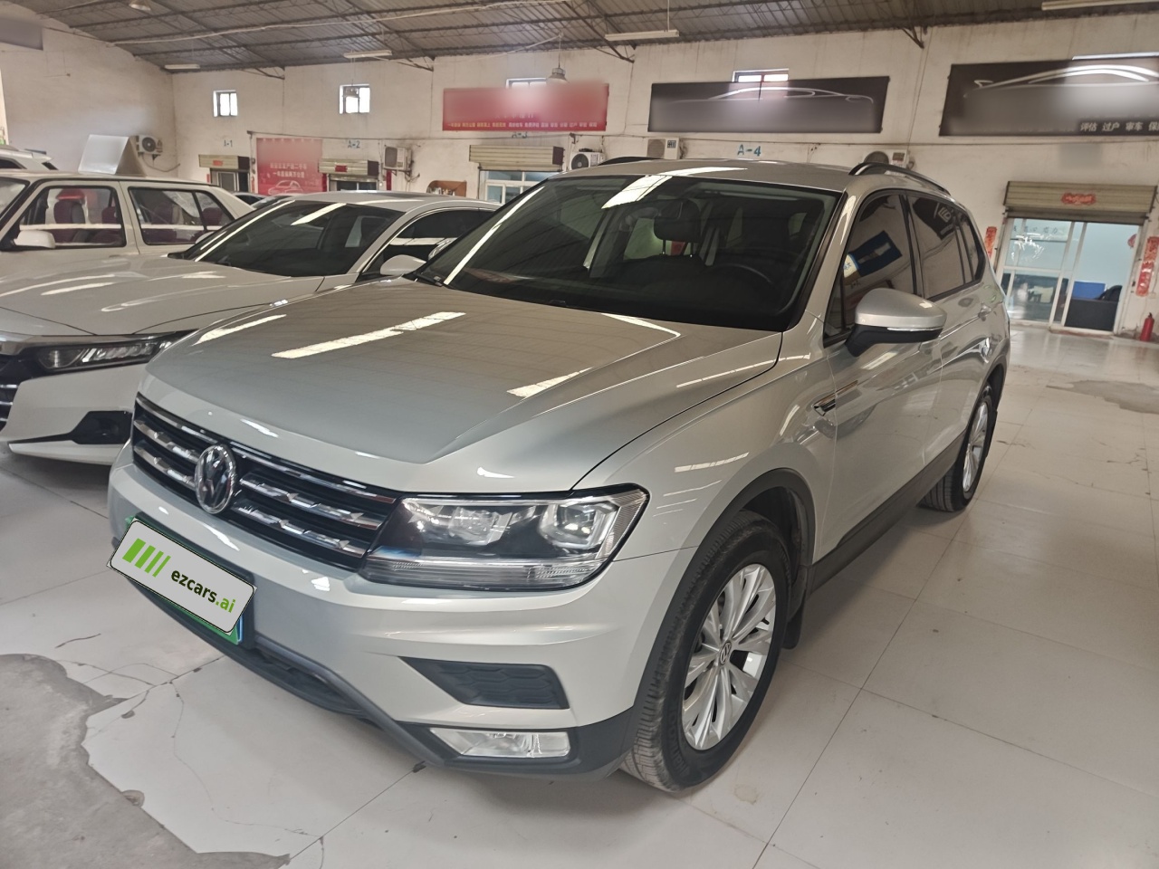 Tiguan L 2017 330TSI AT RWD