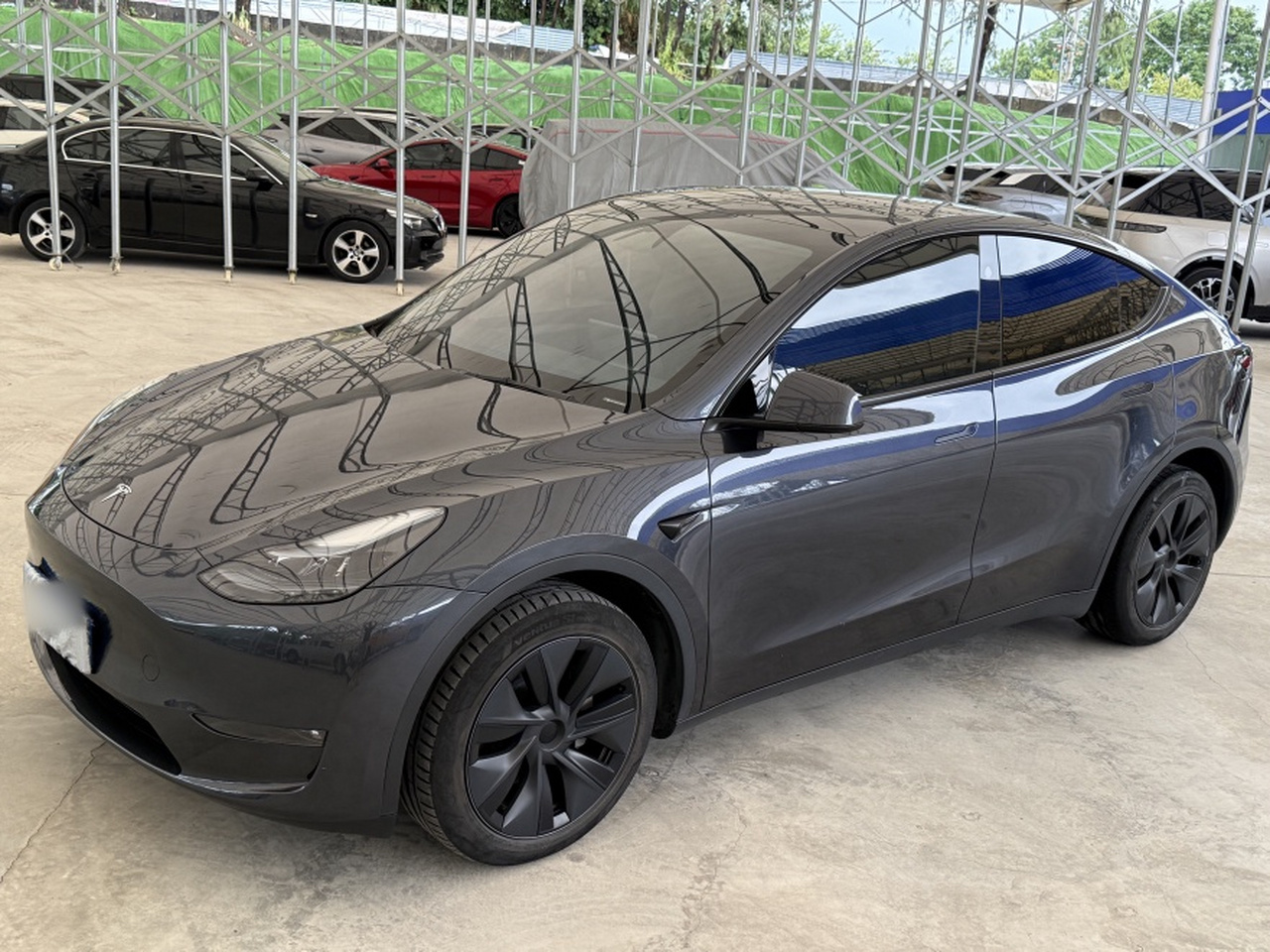 Model Y 2024 Long Range AWD photo 4