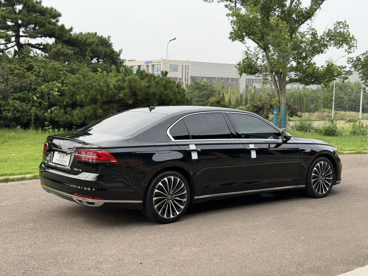 2021 380TSI Premium photo 4