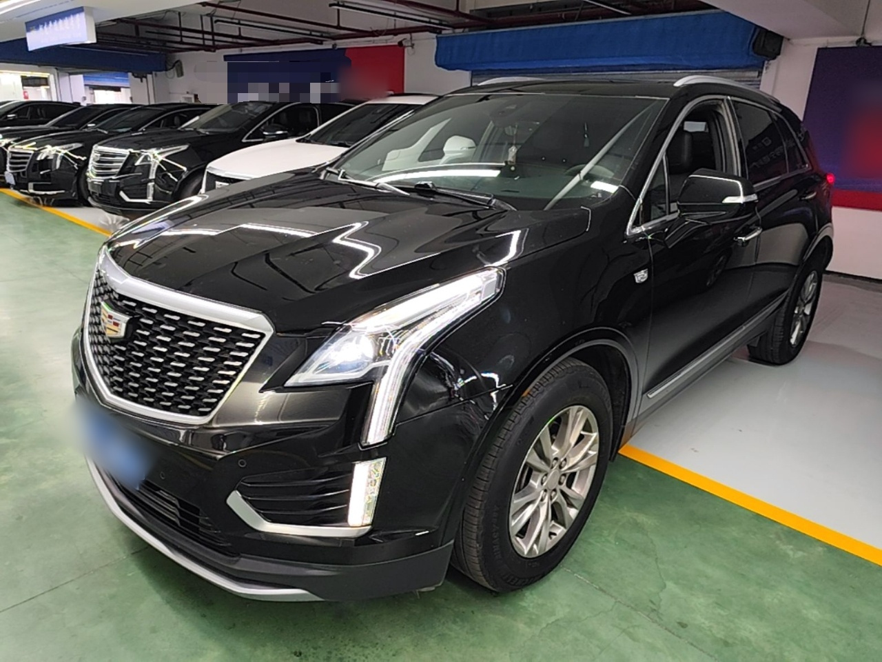 XT5 2021 28T Luxury