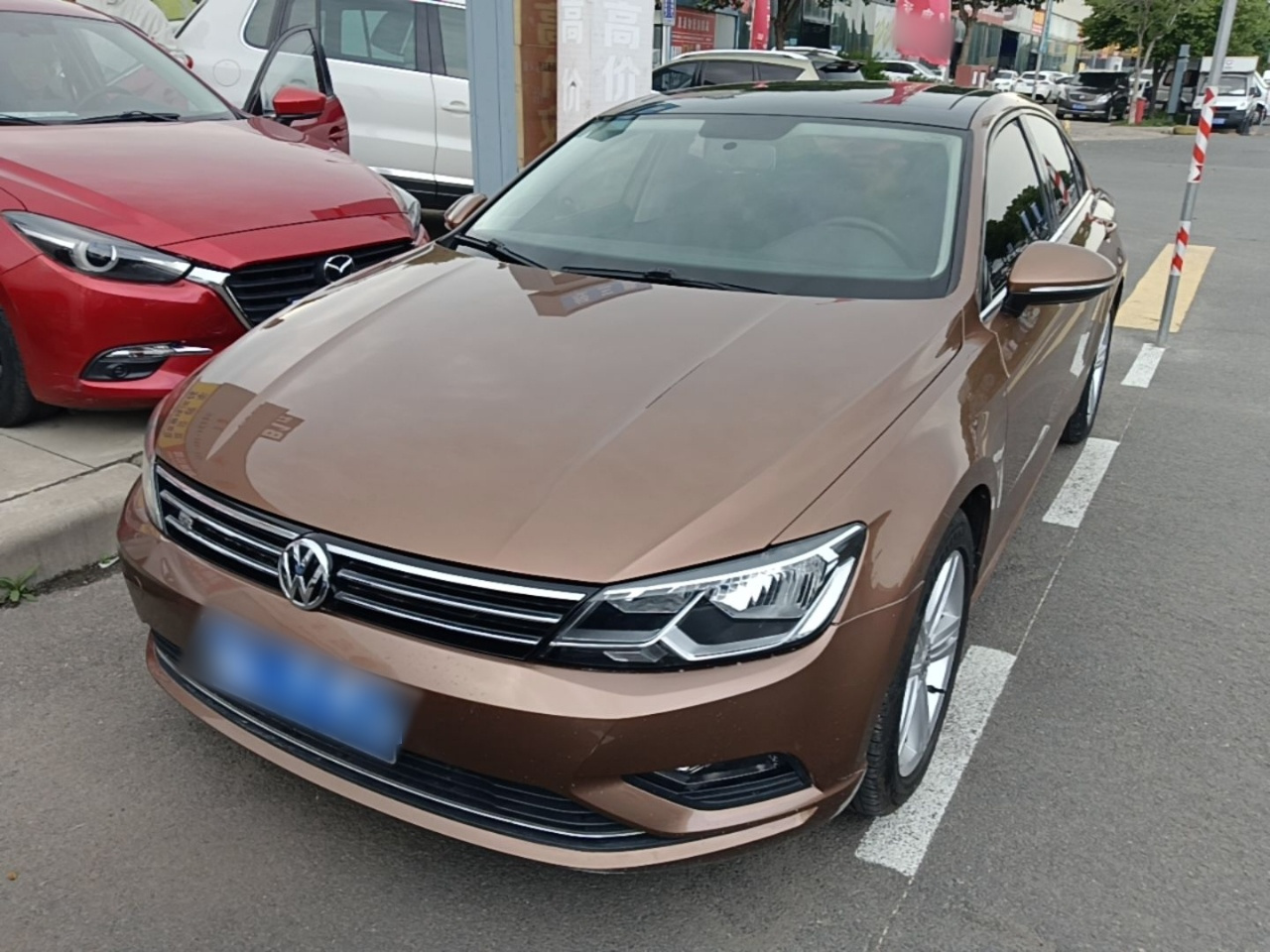 Lamando 2015 330TSI DSG Comfort