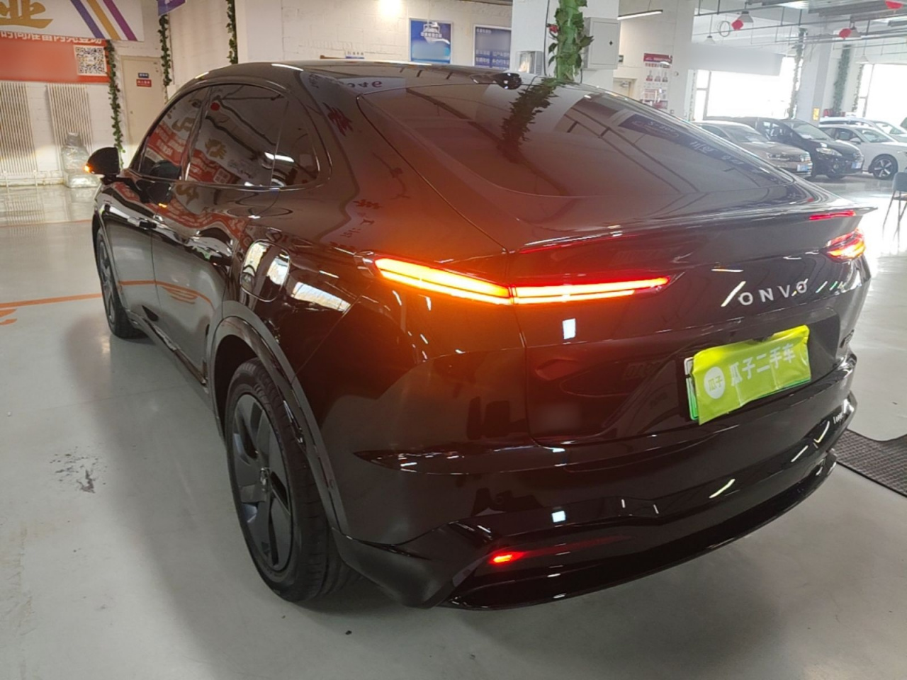 L60 2024 60kWh RWD photo 4