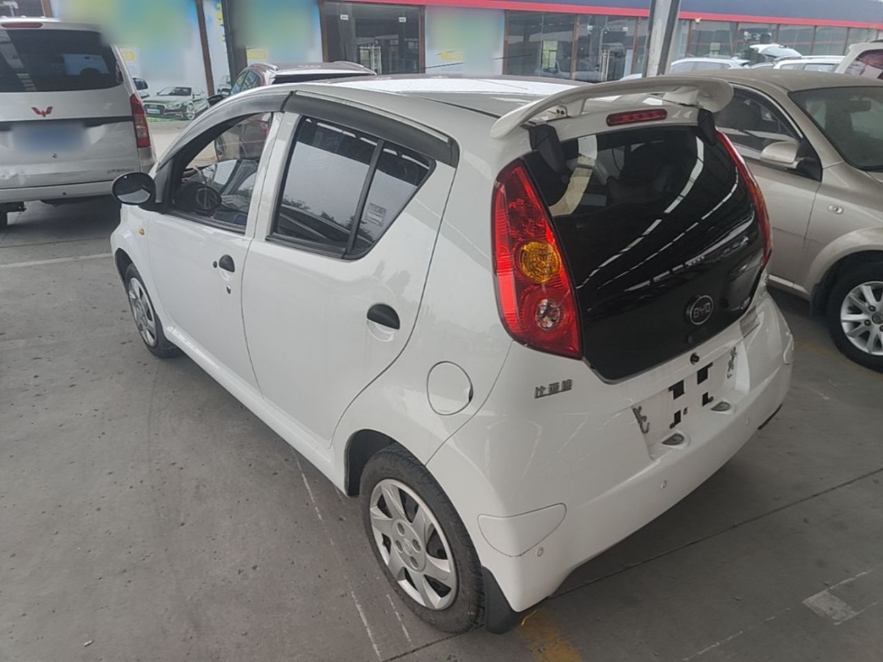 F0 2015 1.0L AMT photo 4