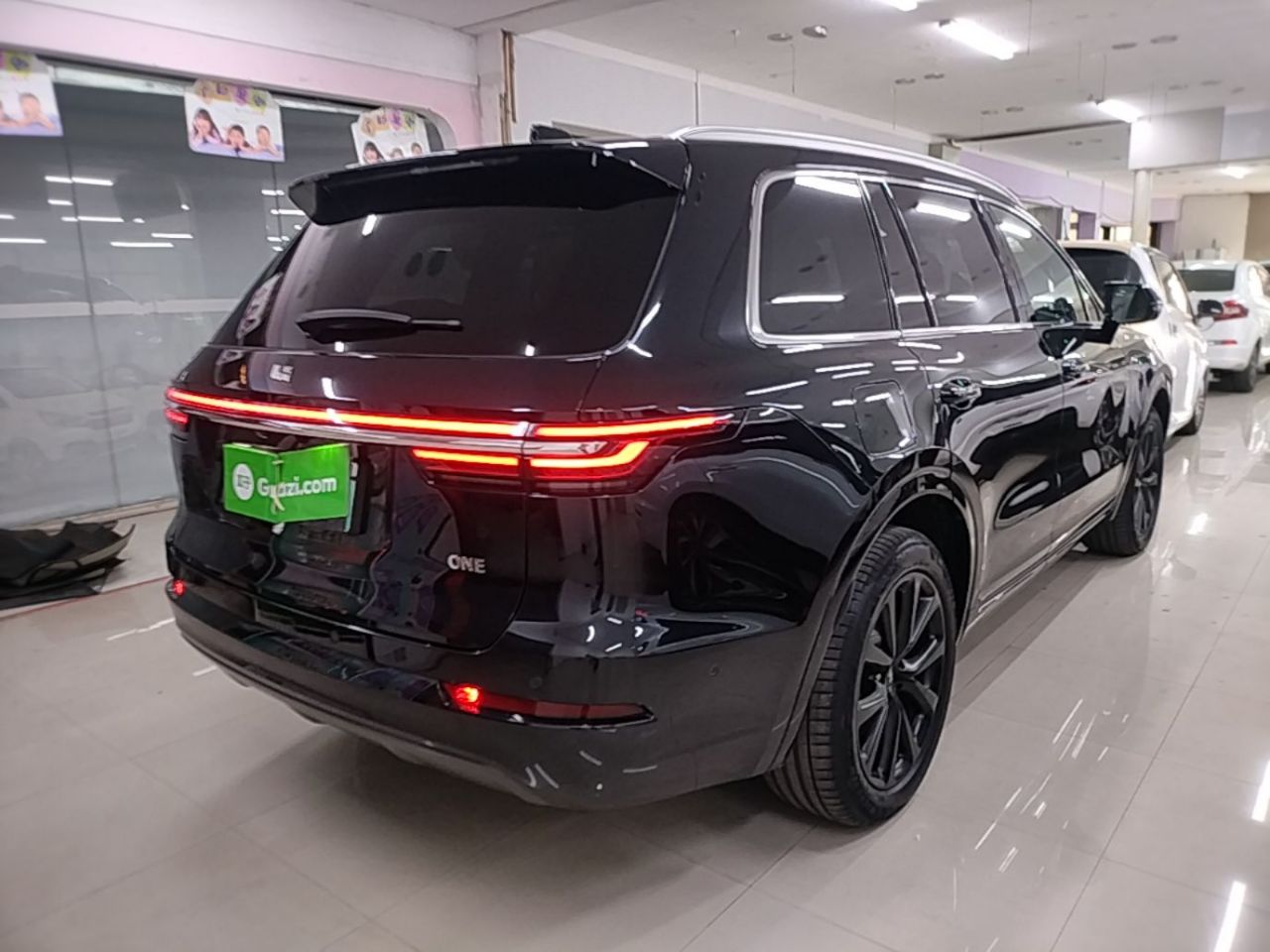 Li Auto ONE 2021 EREV 6-Seater photo 4