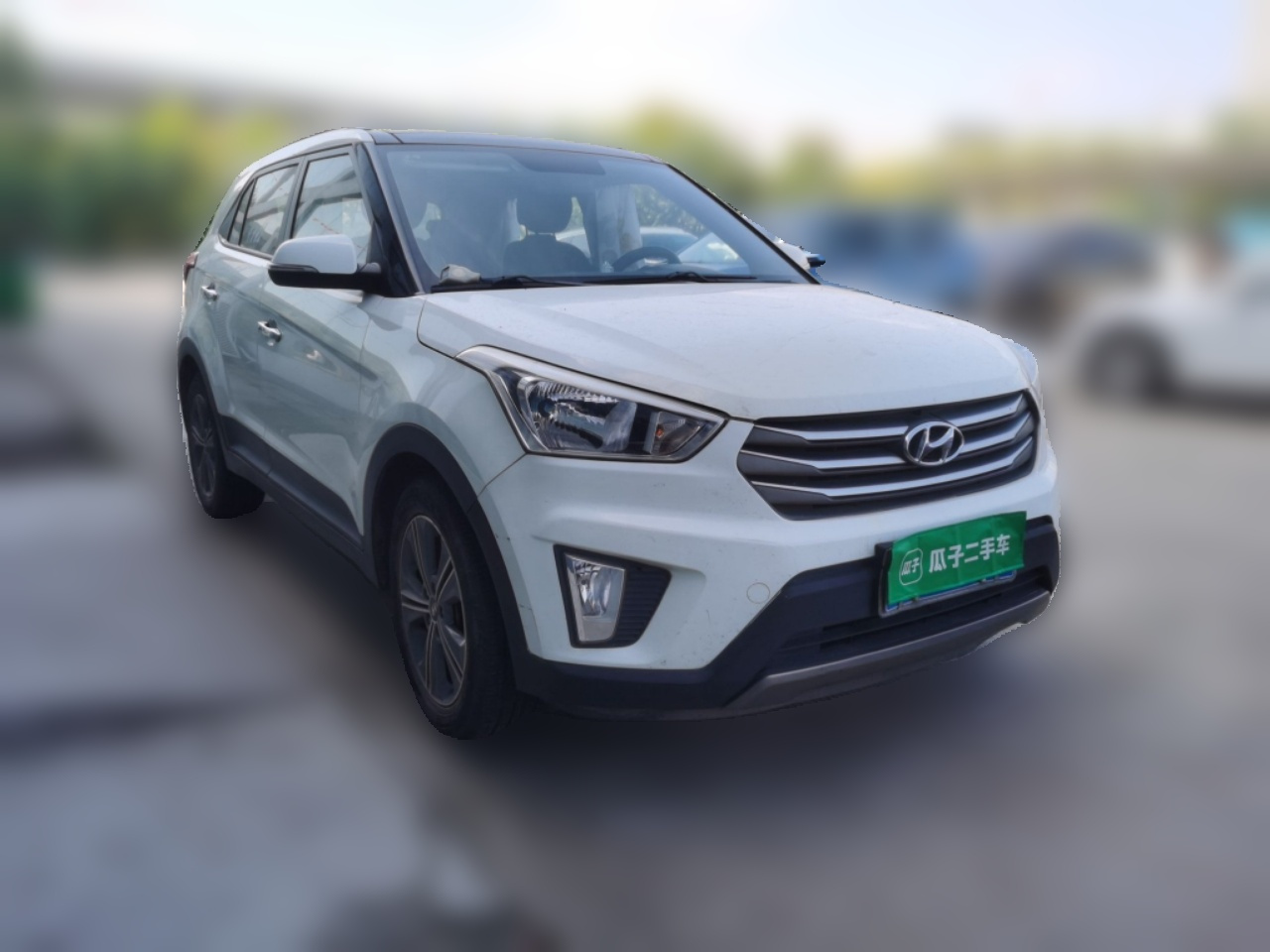 ix25 2015 1.6L AT RWD Smart GLS photo 3