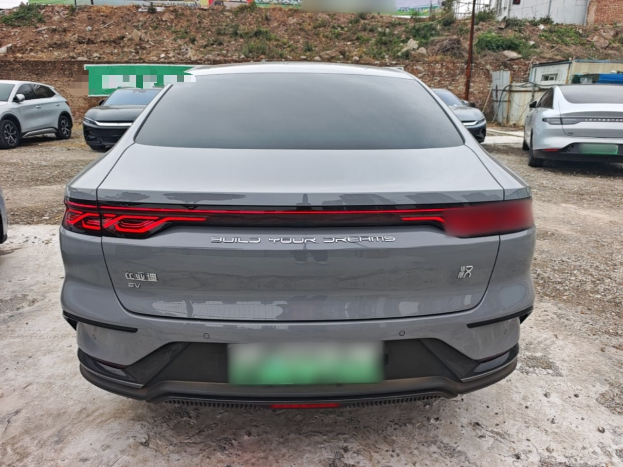 Han 2025 EV 605KM Premium photo 5