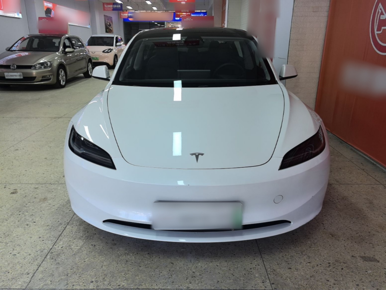 Model 3 2023 Long Range AWD photo 2