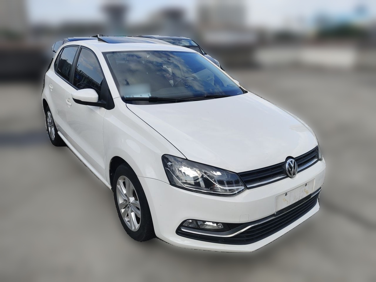 Polo 2016 1.6L AT Comfort photo 3