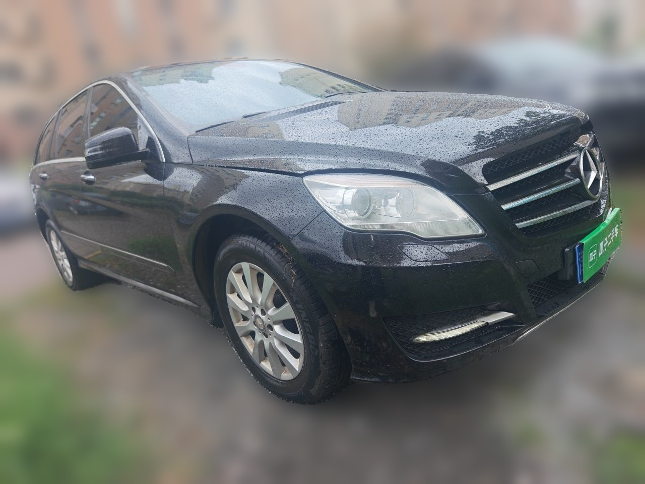 R-Class 2011 R 350 L 4MATIC photo 3