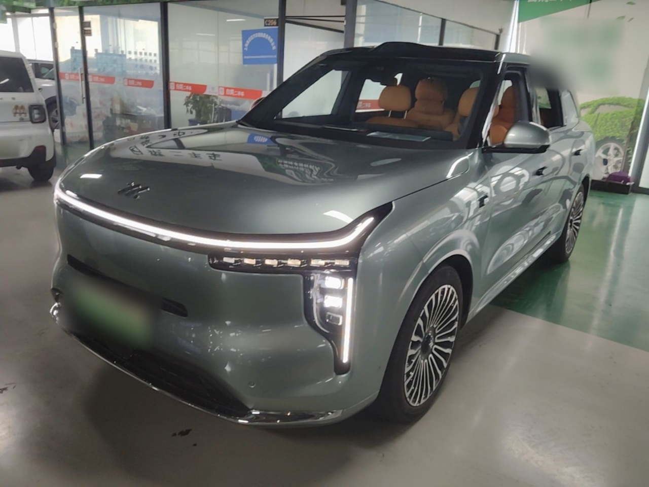 IM Motors LS8 2026 52 Max+ 6-Seater