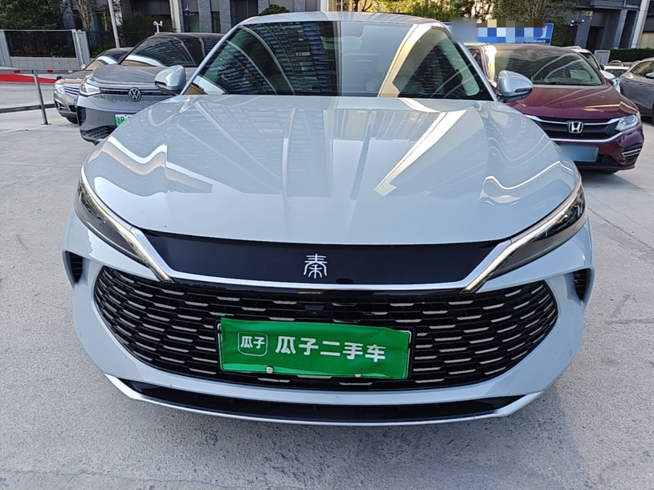 Qin L 2024 DM-i 80KM photo 2