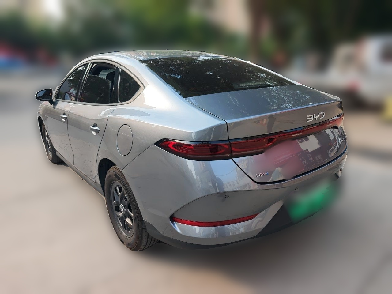 Qin PLUS 2025 DM-i ADAS 128KM Progressive photo 4