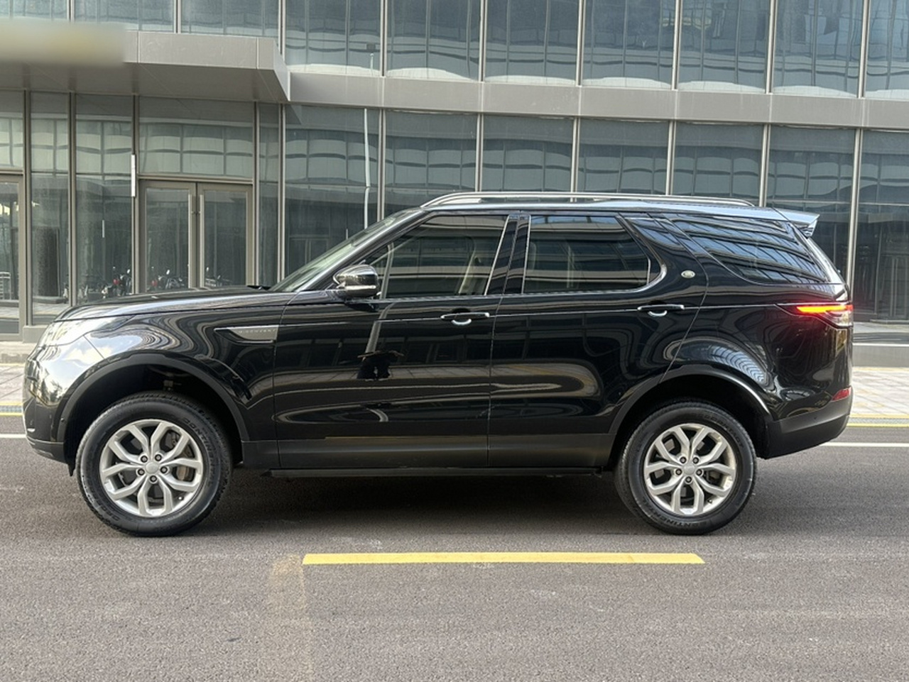 Discovery 2019 3.0 SC V6 SE photo 4
