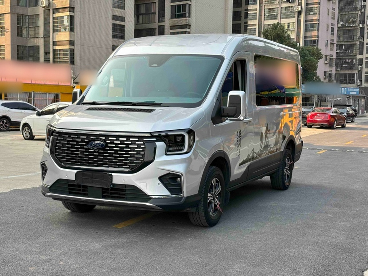 Transit T8 2024 T8 2.3T Diesel AT Medium Wheelbase 9-Seater 2/2/2/3
