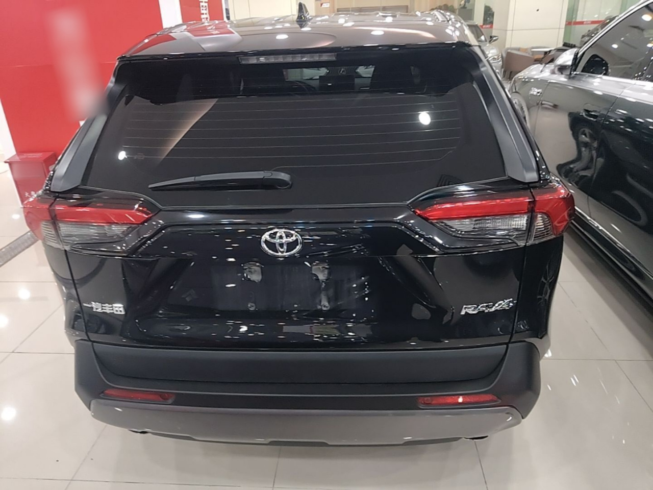 RAV4 2022 2.0L CVT RWD photo 5