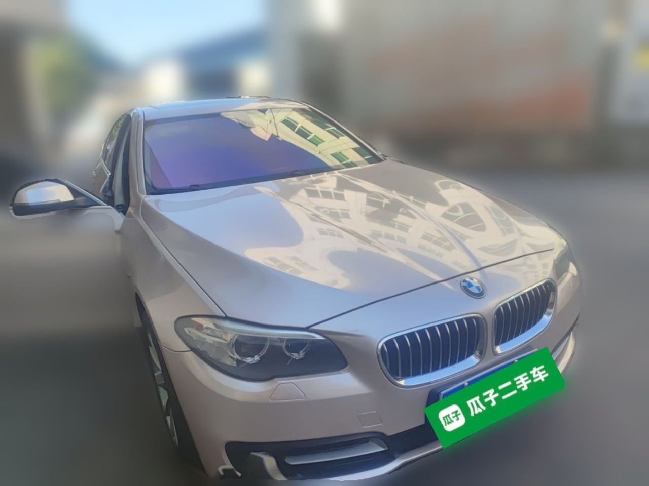 5 Series 2017 528Li Leading photo 3